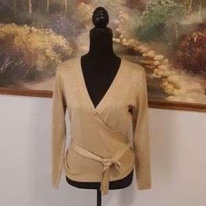 New york & company vneck top